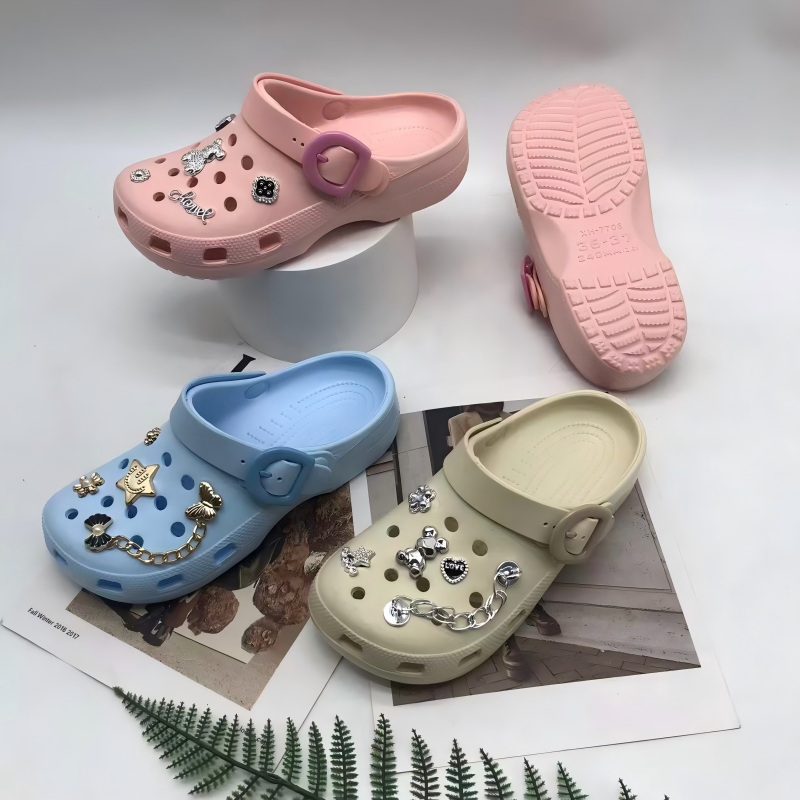 Women Fabric Covered Adjustable Strap Non Slip EVA Garden Clogs(3)